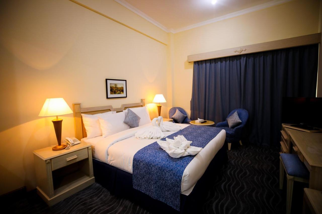 Green House Hotel Suites & Apartment Dubai Eksteriør billede