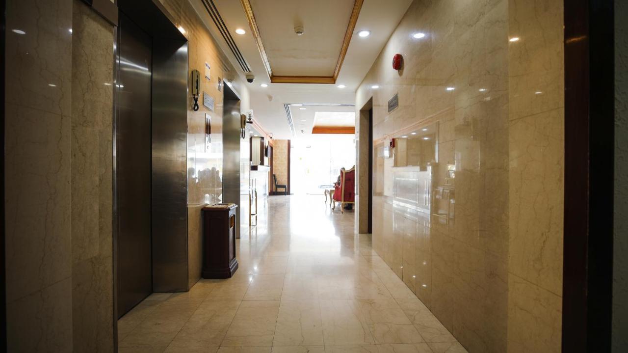 Green House Hotel Suites & Apartment Dubai Eksteriør billede